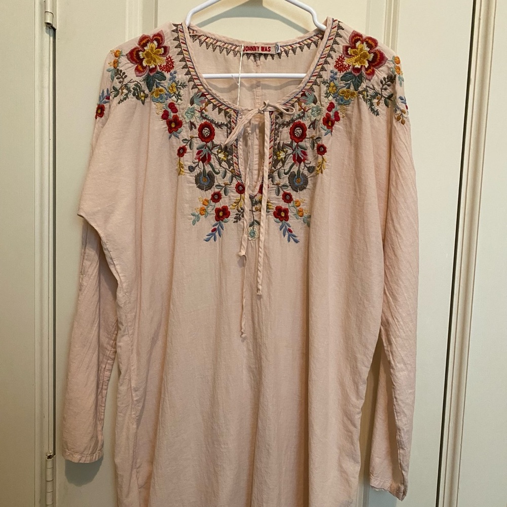 Johnny Was Embroidered Cream Top
